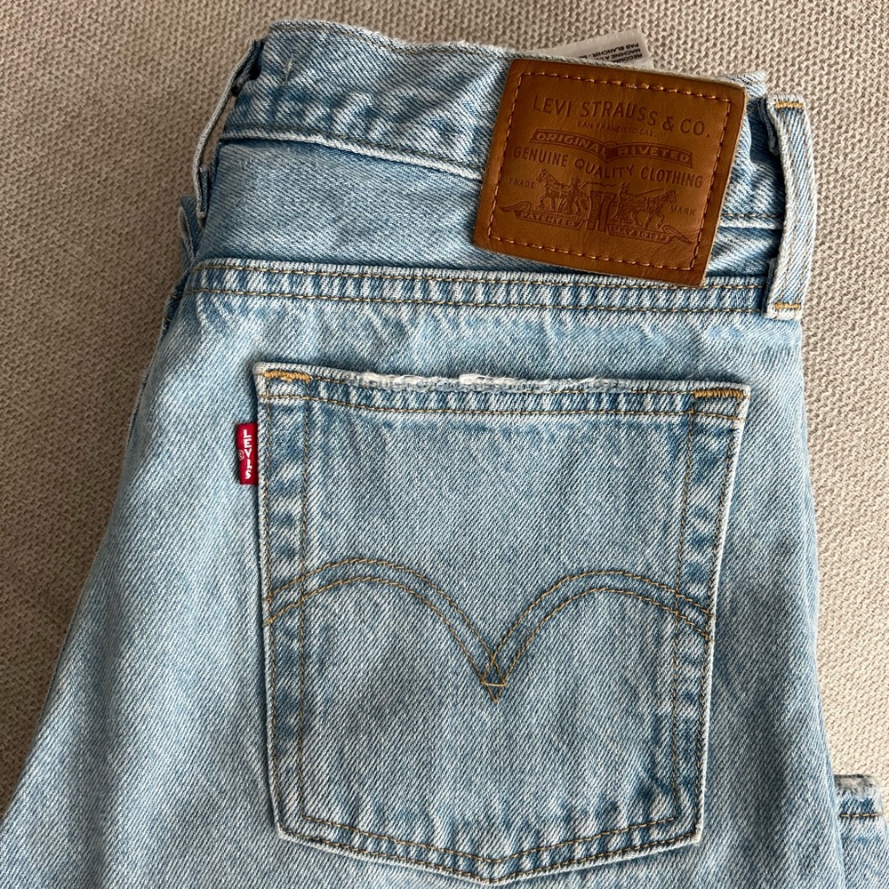 Levi’s Wedgie straight